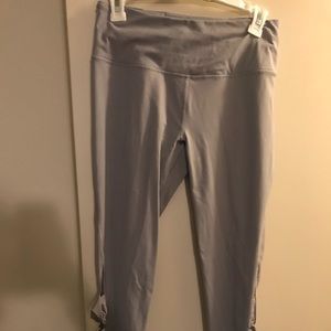 Victoria’s Secret Sport knockout tights